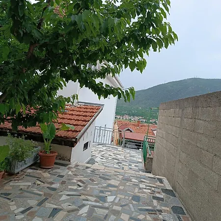 3-bedroom Newhome Apartment *