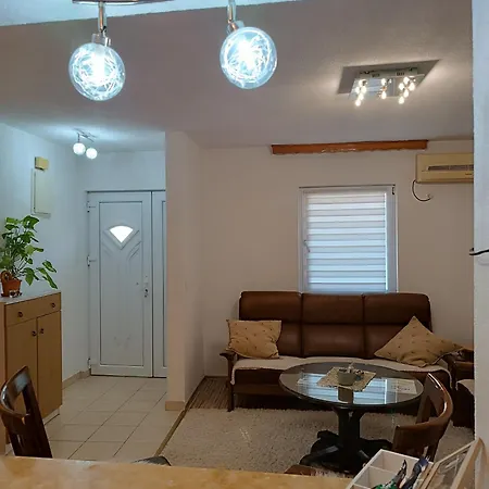 Apartment 3-bedroom Newhome Mostar